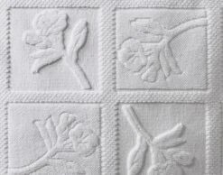 Tagesdecke In Weiß -Haushaltsgegenstände Rabatt d6576a630e5be8b645c1639cc0a589ce