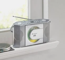 Soundmaster Radio In Silberfarben -Haushaltsgegenstände Rabatt efa27afec86ec01980203049e02325e5